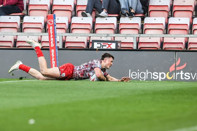 AJ Towse of Leigh Leopards goes over for a try during the Betfred Super League round 9 match Leigh Leopards vs Huddersfield Giants at Leigh Sports Village, Leigh, United Kingdom on 23 April 2026

(Photo by Alfie Cosgrove/News Images)