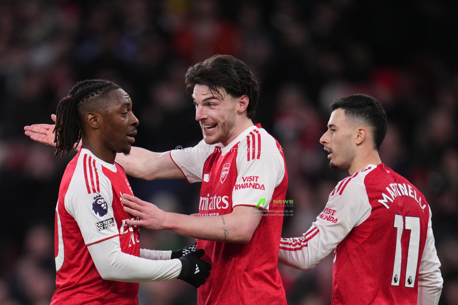 Declan Rice of Arsenal and Eberechi Eze of Arsenal during the Premier League match Arsenal vs Sunderland at Emirates, London, United Kingdom on 07 February 2026

(Photo by Harvey Murphy/News Images)
