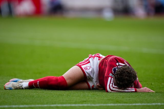 Neco Williams of Nottingham Forest  goes down with a potential injury during the Premier League match Nottingham Forest vs Tottenham Hotspur at City Ground, Nottingham, United Kingdom on 05 September 2026

(Photo by Maynard Manyowa/News Images)