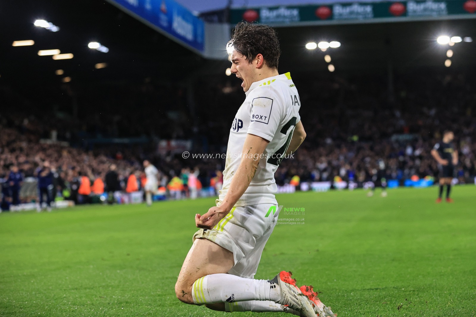 Daniel James #20 of Leeds United celebrates his goal to make it 3-1
