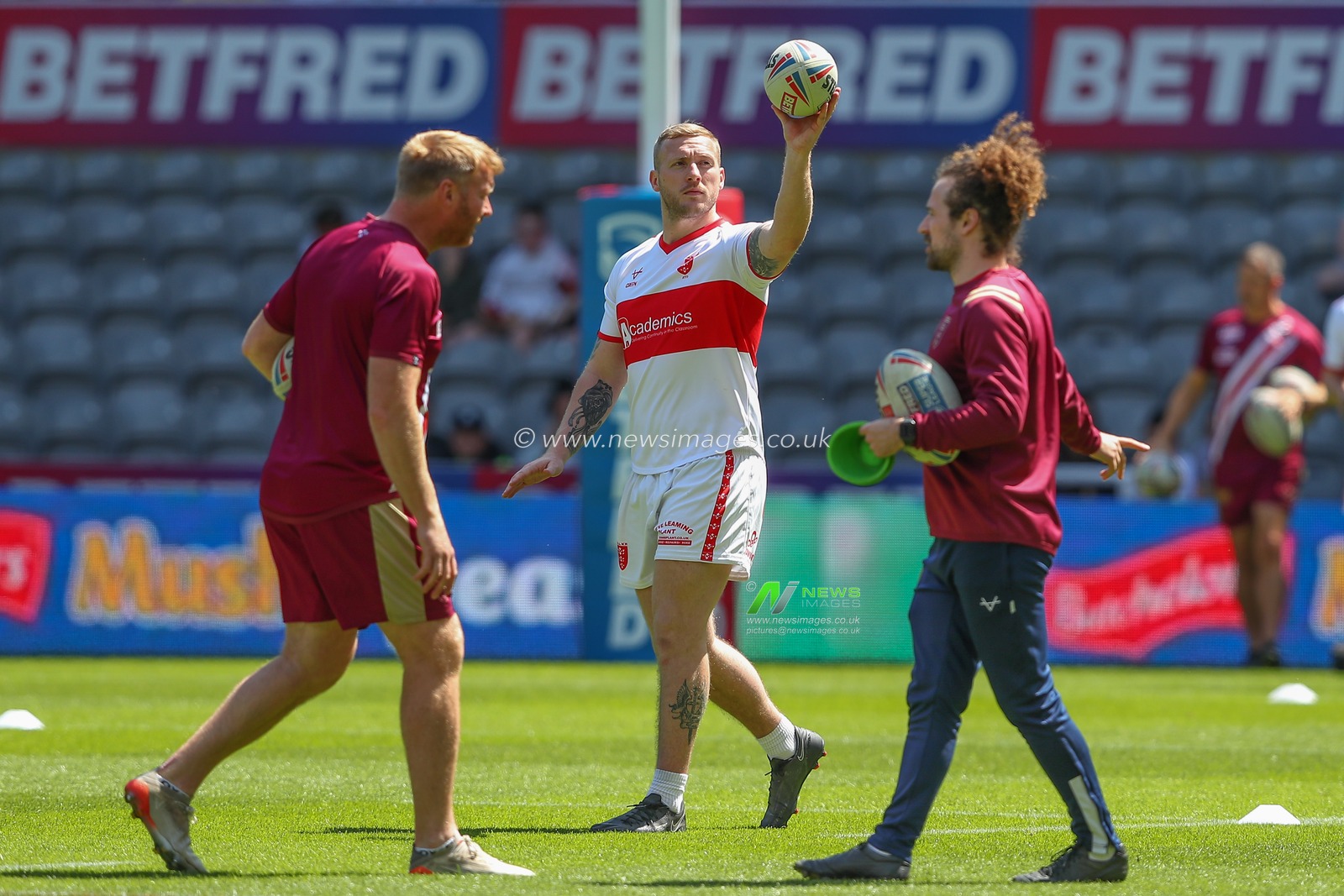 Jordan Abdull #7 of Hull KR during the pre-game warm up ahead of the Betfred Super League Magic Weekend match Salford Red Devils vs Hull KR at St. James's Park, Newcastle, United Kingdom, 3rd June 2023

(Photo by Gareth Evans/News Images)