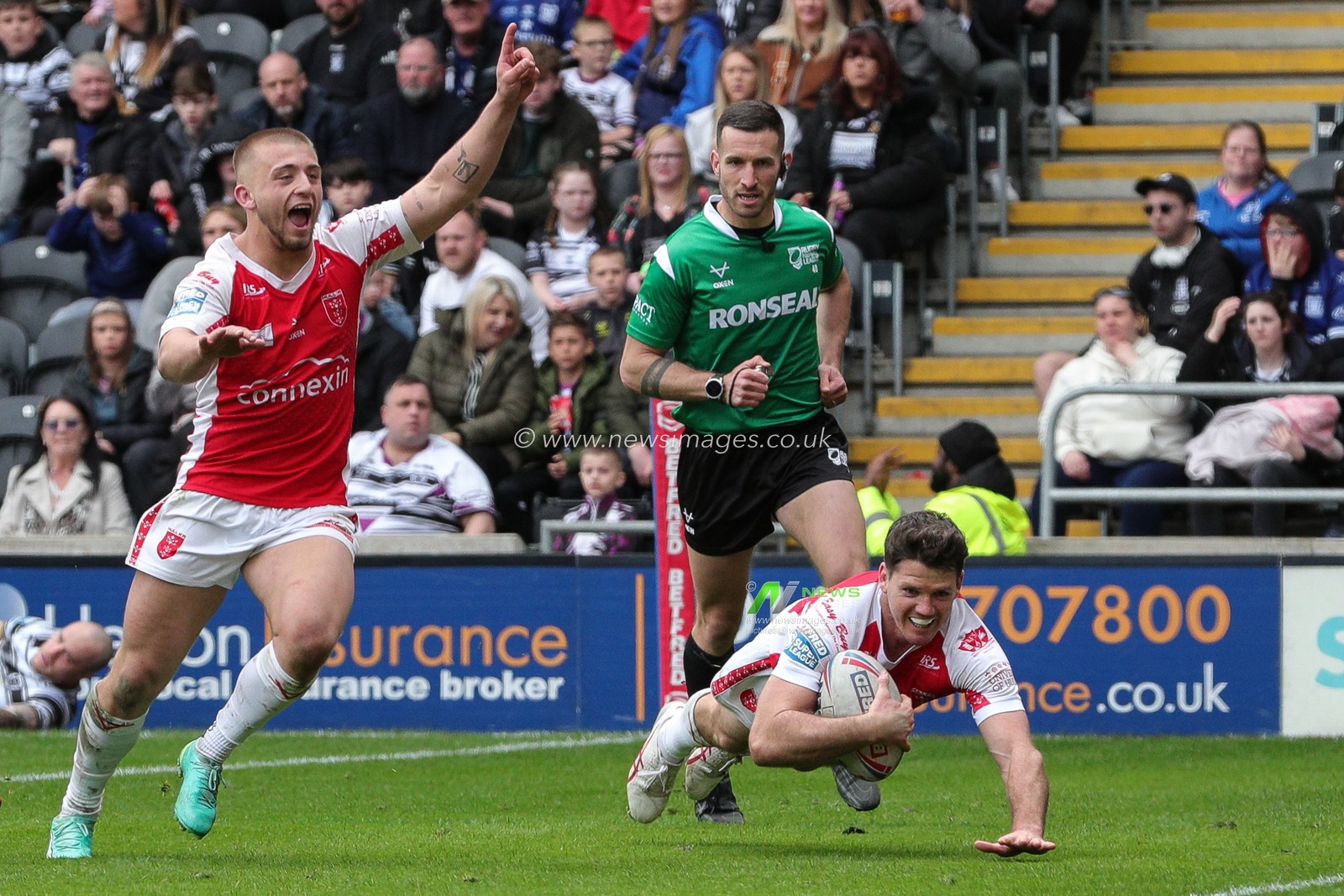 Lachlan Coote #1 of Hull KR goes over for a try and makes the score 0-24 in the second half of the Betfred Super League Round 8 match Hull FC vs Hull KR at MKM Stadium, Hull, United Kingdom, 7th April 2023

(Photo by James Heaton/News Images)