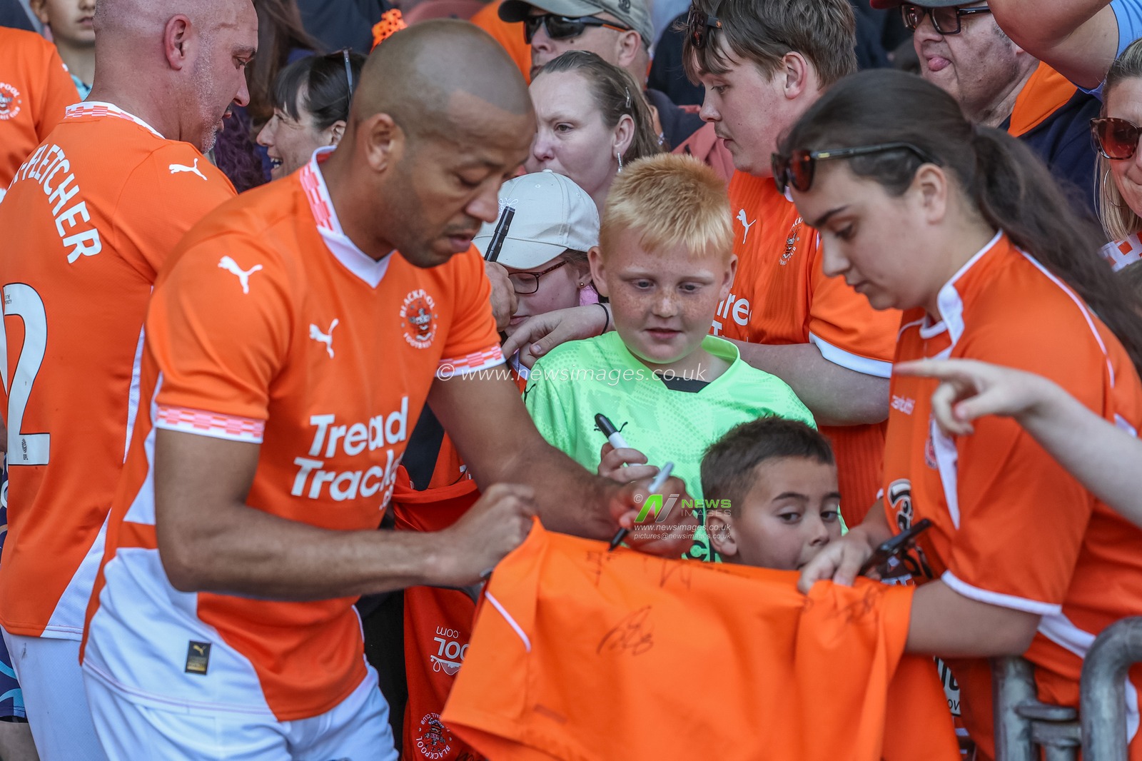 Blackpool Legends match match Blackpool vs Blackpool at Bloomfield Road, Blackpool, United Kingdom, 17th May 2025

(Photo by Mark Cosgrove/News Images)
