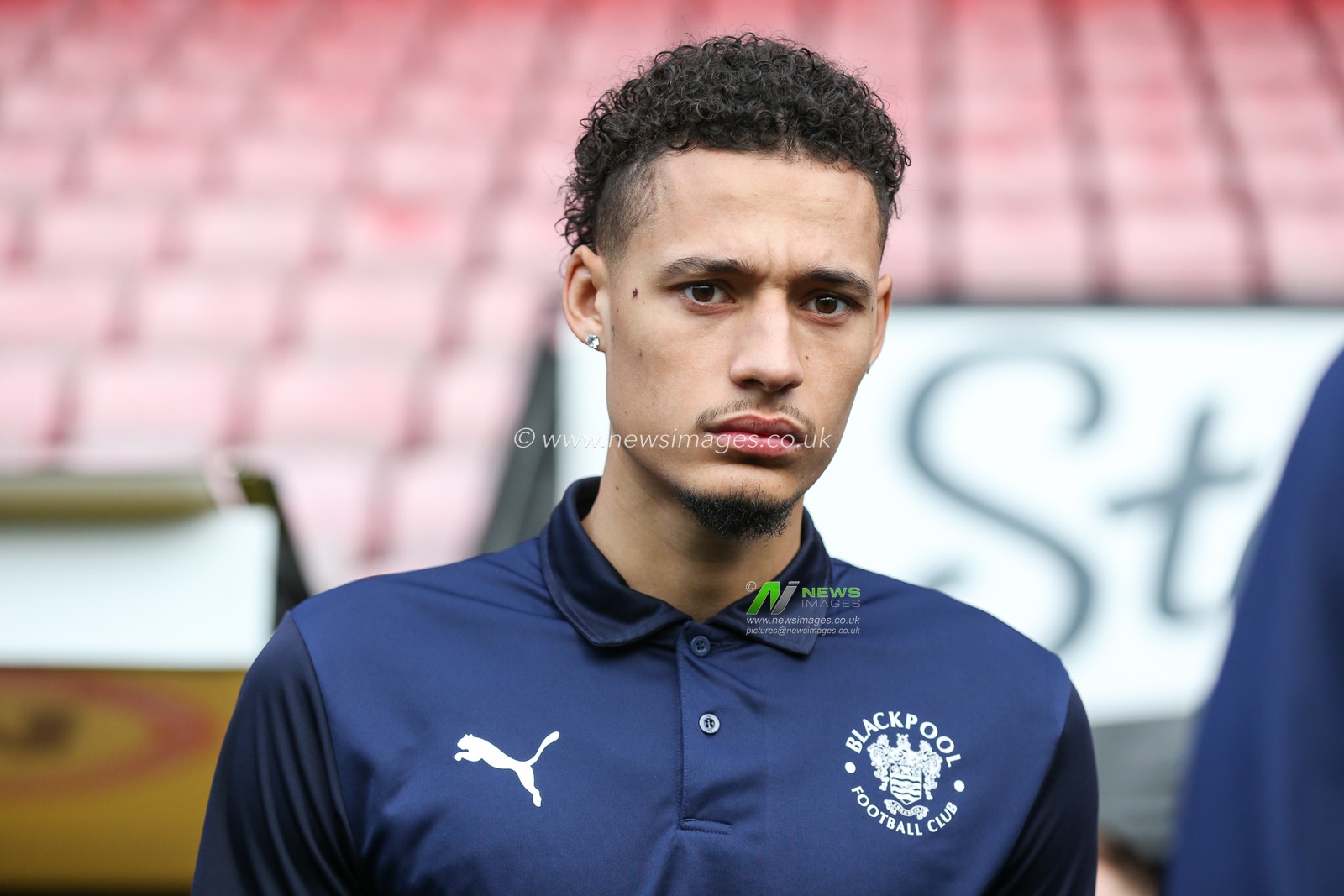 Rhys Williams #15 of Blackpool  arriving at the stadium during the Sky Bet Championship match Watford vs Blackpool at Vicarage Road, Watford, United Kingdom, 14th January 2023

(Photo by Arron Gent/News Images)