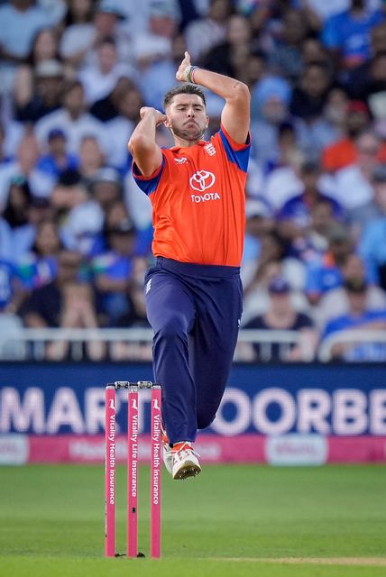 Josh Tongue of England delivers the ball to take the wicket of Ishan Kishan of India during the Third Vitality T20 International match England vs India at Trent Bridge, Nottingham, United Kingdom on 07 July 2026

(Photo by Maynard Manyowa/News Images)