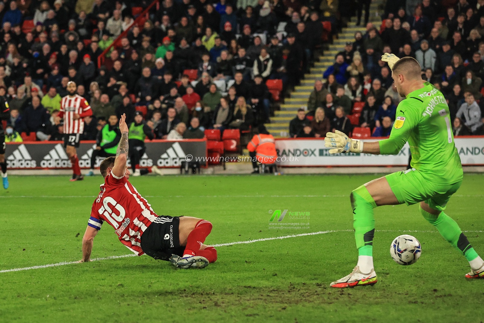 Billy Sharp #10 of Sheffield United scores but referee Leigh Doughty gives offside