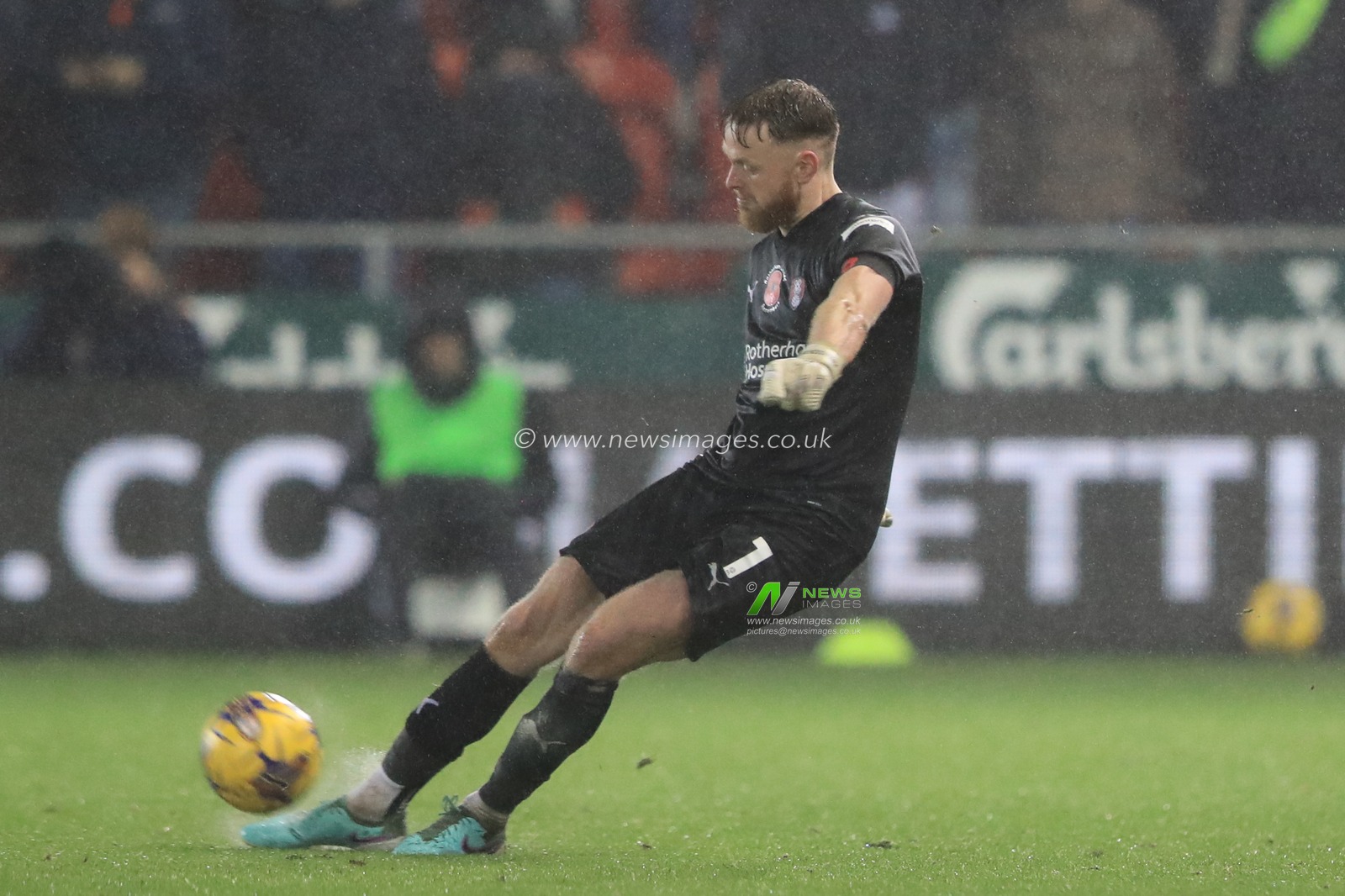 Viktor Johansson #1 of Rotherham United takes a goal kick during the Sky Bet Championship match Rotherham United vs Queens Park Rangers at New York Stadium, Rotherham, United Kingdom, 4th November 2023

(Photo by Alfie Cosgrove/News Images)