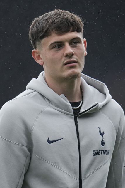 Will Lankshear of Tottenham Hotspur ahead of the Pre-season friendly match Luton Town vs Tottenham Hotspur at Kenilworth Road, Luton, United Kingdom, 26th July 2025

(Photo by Harvey Murphy/News Images)