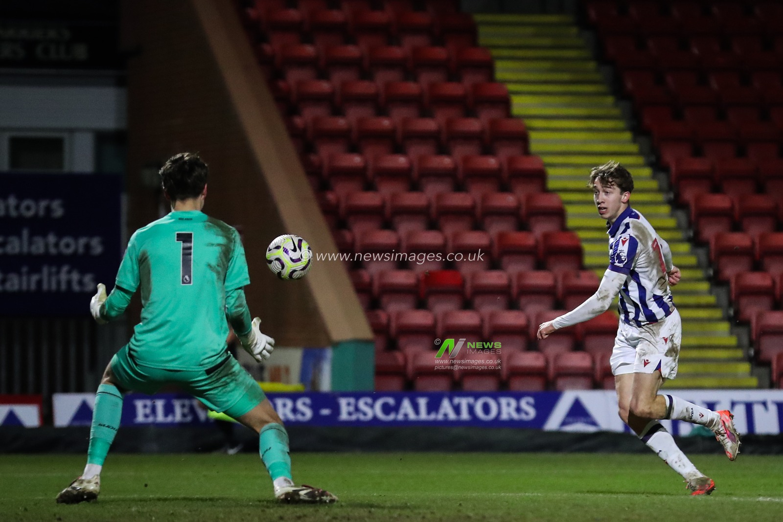 Harry Whitwell of West Bromwich Albion scores a goal to make it 1-1 during the Premier League 2 U21's Wolverhampton Wanderers U21 v West Bromwich Albion U21 at Aggborough Stadium, Kidderminster, United Kingdom, 17th February 2025

(Photo by Gareth Evans/News Images)
