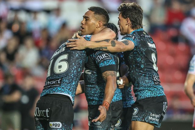 Joe Ofahengaue of Leigh Leapords celebrates his try during the Betfred Super League round 19 match St Helens vs Leigh Leopards at Totally Wicked Stadium, St Helens, United Kingdom, 17th July 2025

(Photo by Alfie Cosgrove/News Images)