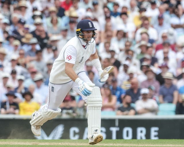 England captain Joe Root makes runs during the 2nd Rothesay Test Match Day 4 match England vs New Zealand at The Kia Oval, London, United Kingdom on 20 June 2026

(Photo by Mark Cosgrove/News Images)
