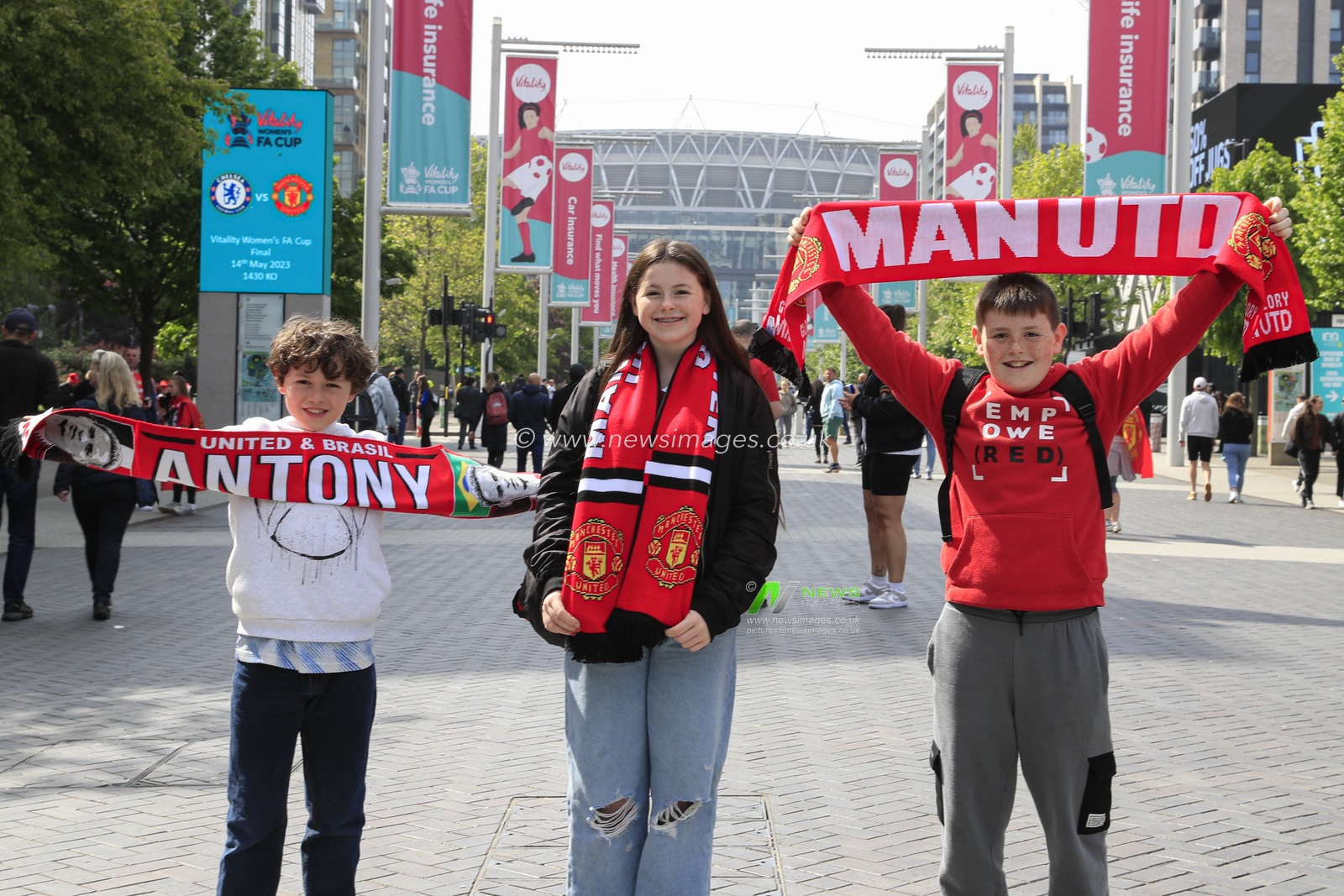Manchester United fans gathering outside Wembley ahead of the Vitality Women's FA Cup Final match Chelsea FC Women vs Manchester United Women at Wembley Stadium, London, United Kingdom, 14th May 2023

(Photo by Conor Molloy/News Images)