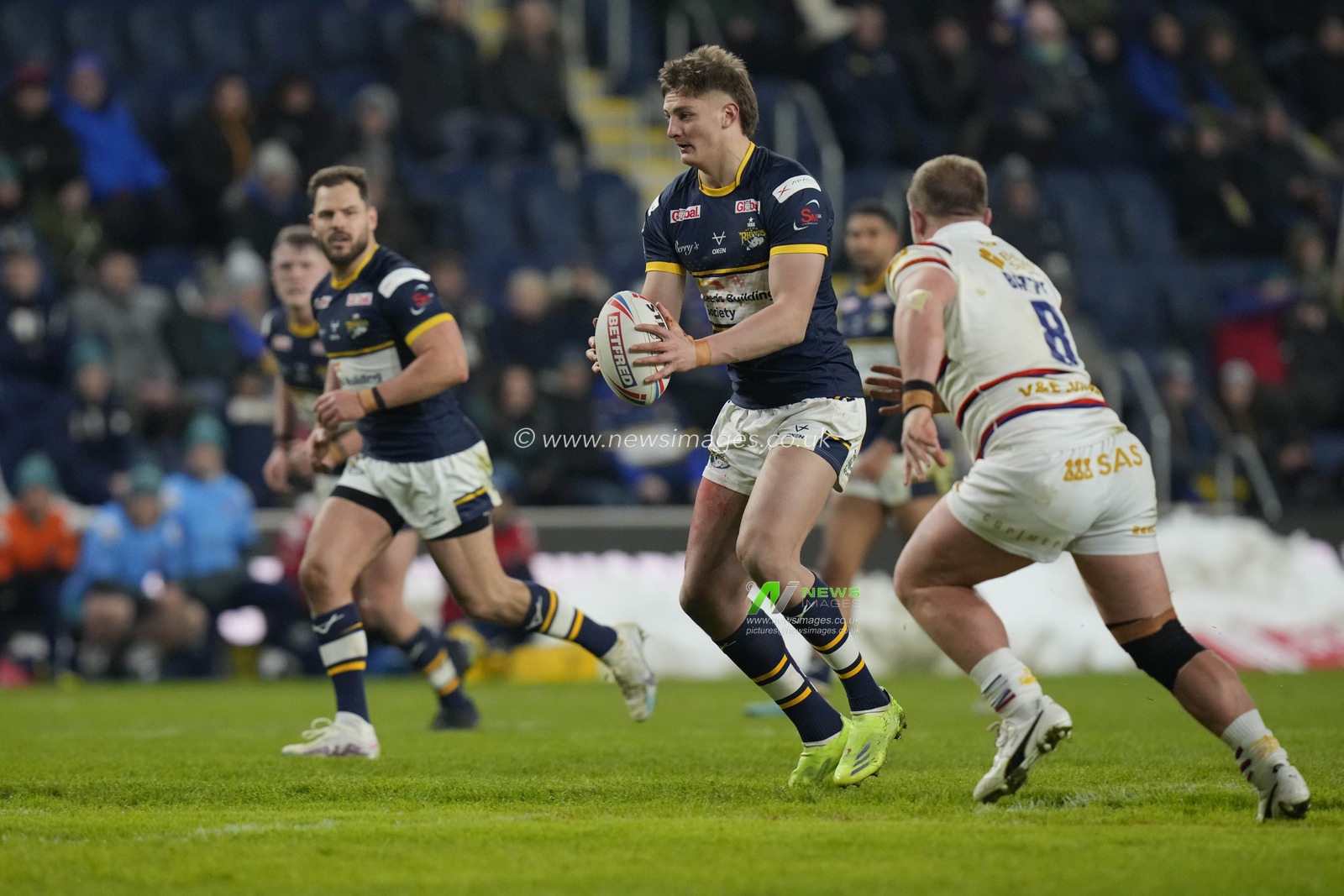 Sam Walters #22 of Leeds Rhinos makes a break during the Betfred Super League Round 4 match Leeds Rhinos vs Wakefield Trinity at Headingley Stadium, Leeds, United Kingdom, 10th March 2023

(Photo by Steve Flynn/News Images)