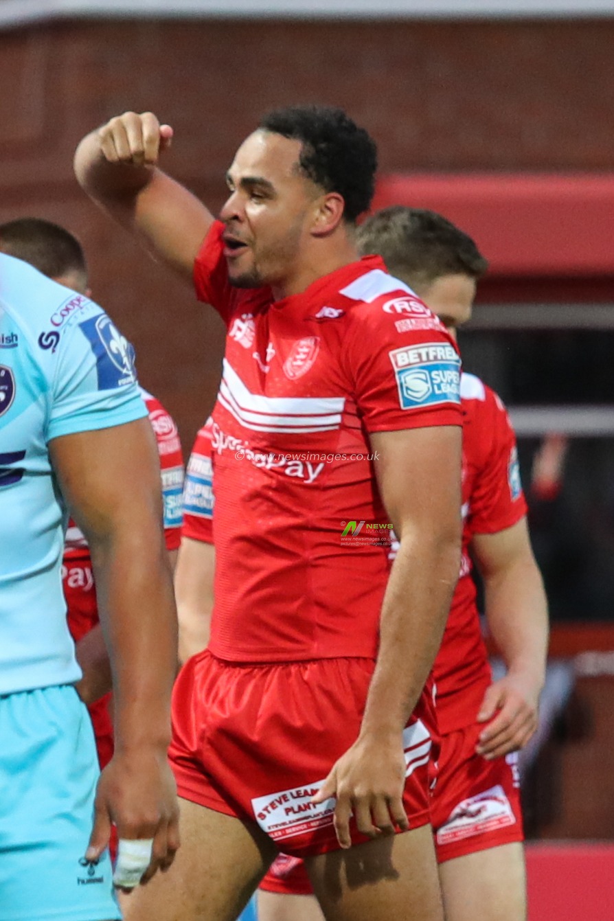 Luis Johnson (27) of Hull KR celebrates his try