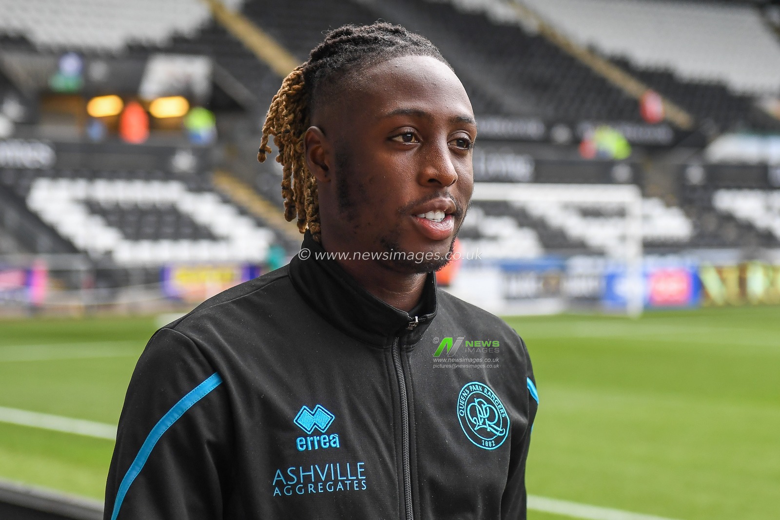 Osman Kakay #2 of QPR arriving at Swansea.com during the Sky Bet Championship match Swansea City vs Queens Park Rangers at Swansea.com Stadium, Swansea, United Kingdom, 3rd September 2022

(Photo by Mike Jones/News Images)