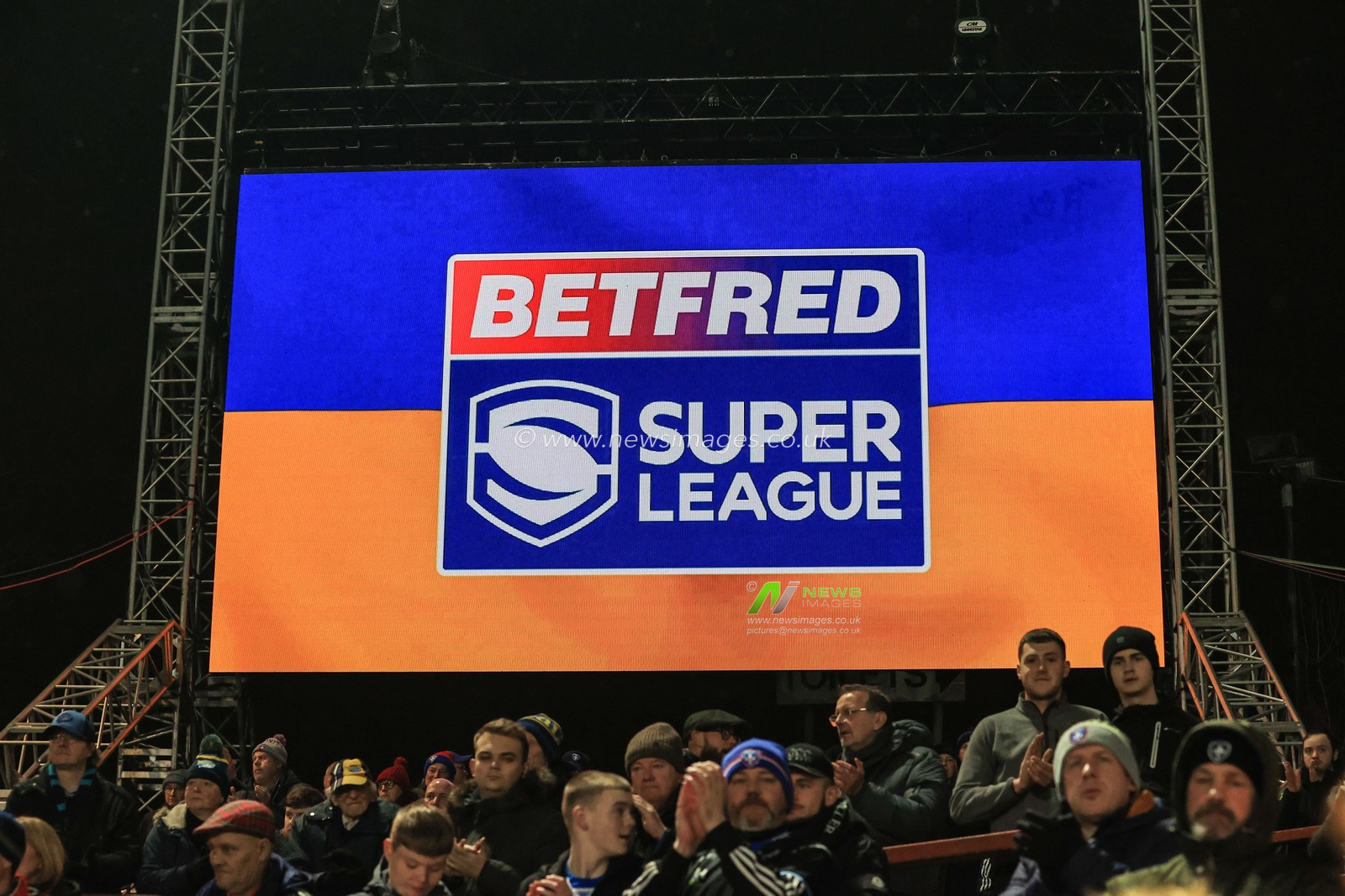 Betfred Super League screen showing their unity with the Ukraine