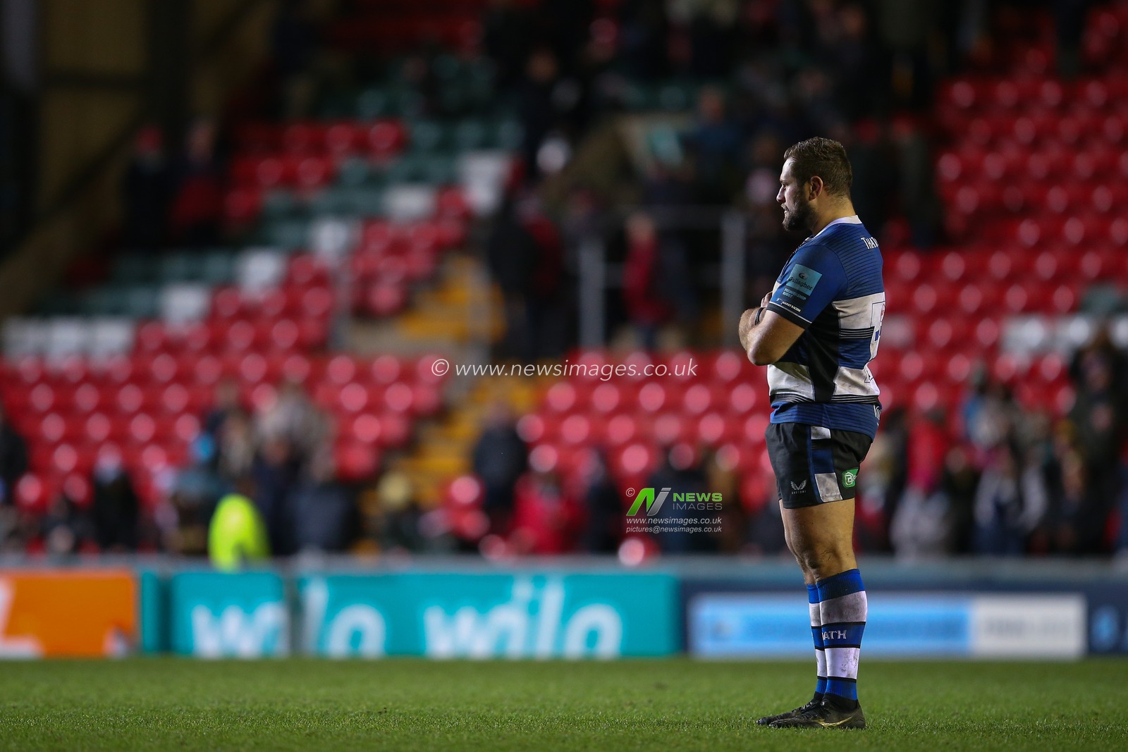 Thomas Du Toit of Bath reacts to his teams loss after the Gallagher Premiership match Leicester Tigers vs Bath Rugby at Welford Road, Leicester, United Kingdom, 31st December 2023

(Photo by Gareth Evans/News Images)