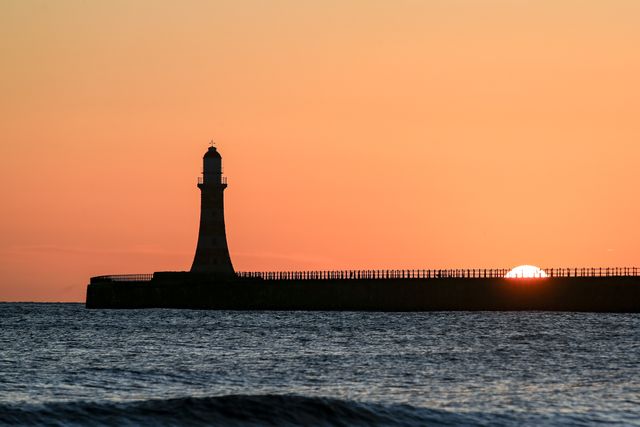 Sunrise at Roker Pier
