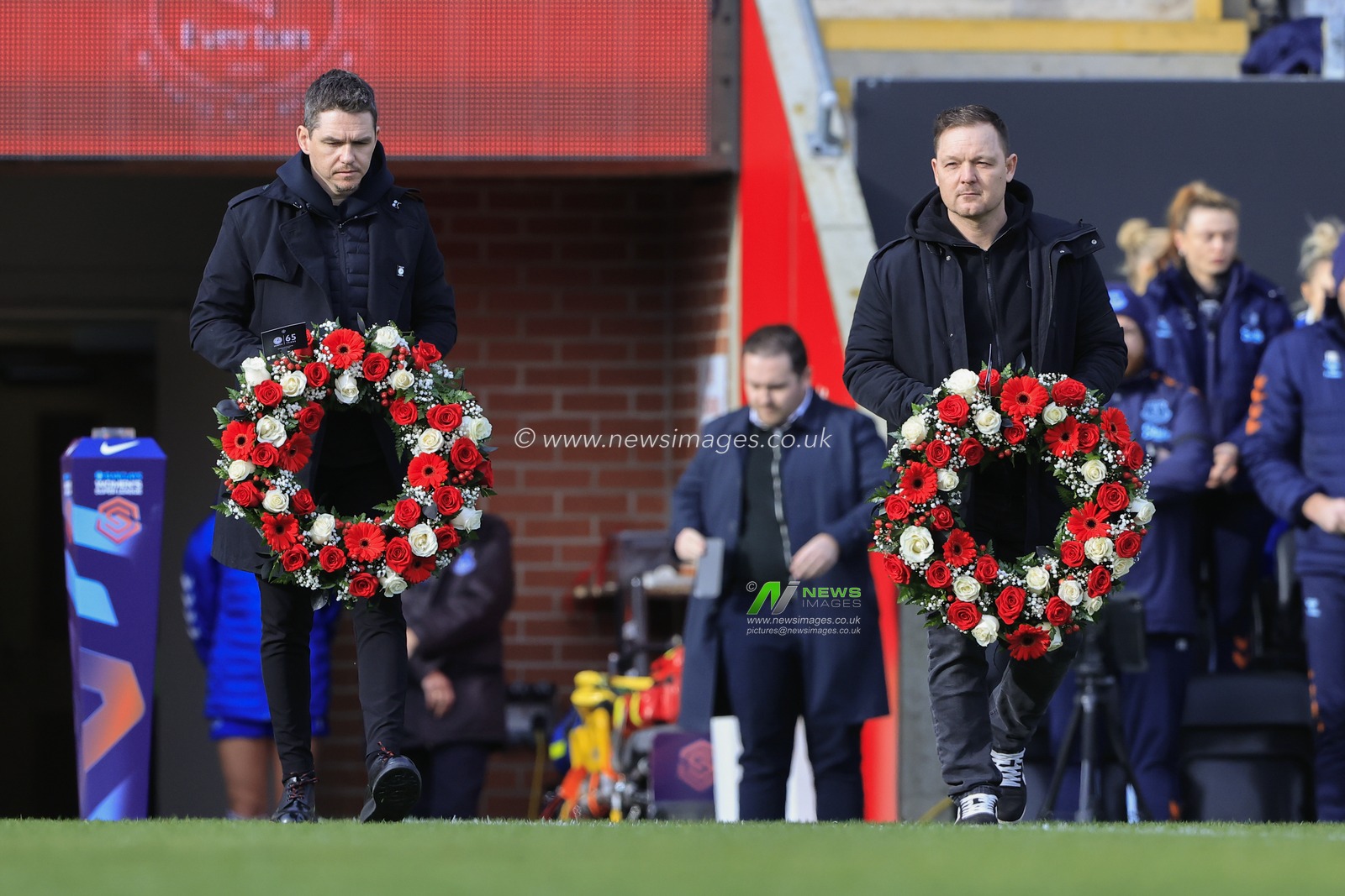 Managers of both teams lay a wreath to commemorate the 65th anniversary of Munich ahead of the The FA Women's Super League match Manchester United Women vs Everton Women at Leigh Sports Village, Leigh, United Kingdom, 5th February 2023

(Photo by Conor Molloy/News Images)
