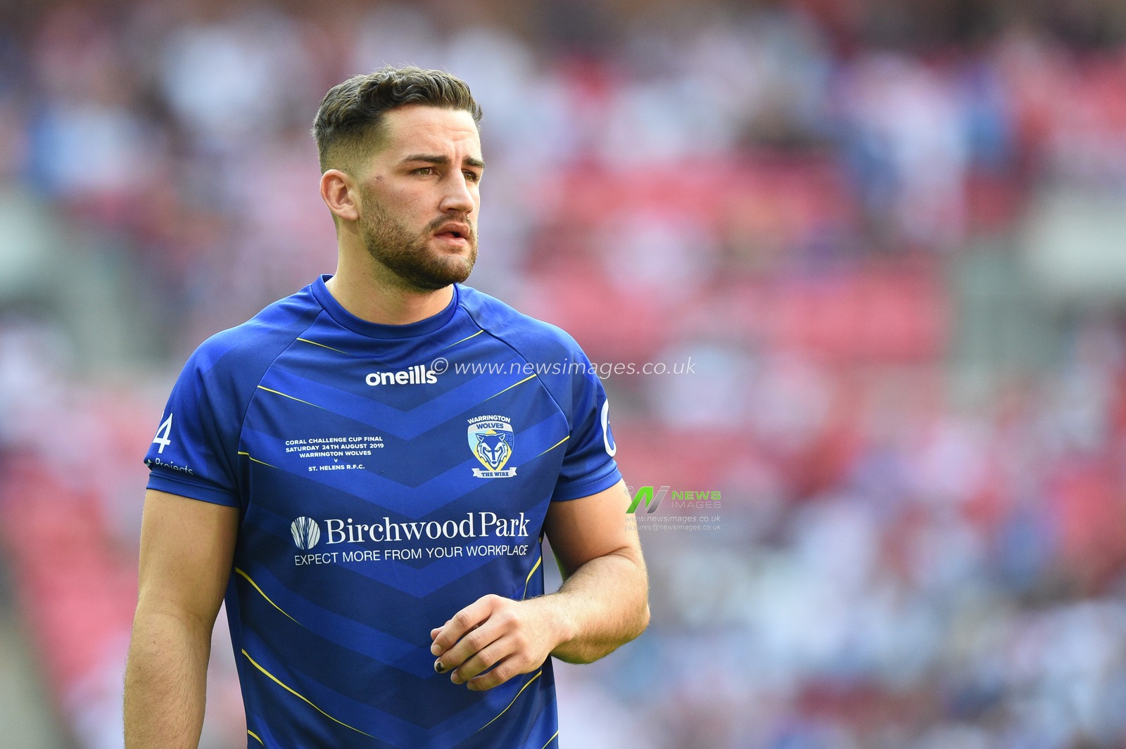 24th August 2019 , Wembley Stadium, London England ; 2019 Coral Challenge Cup Final ; St Helens vs Warrington Wolves ; Toby King of Warrington Wolves during the pre match warm up



Credit: Richard Long/News Images