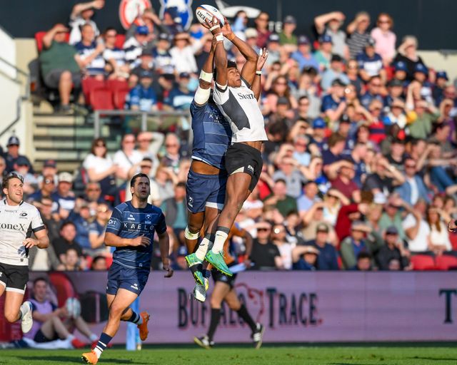 Noah Caluori of Saracens battles in the air during the Gallagher PREM match Bristol Bears vs Saracens at Ashton Gate, Bristol, United Kingdom on 09 May 2026

(Photo by Alex Williamson/News Images)