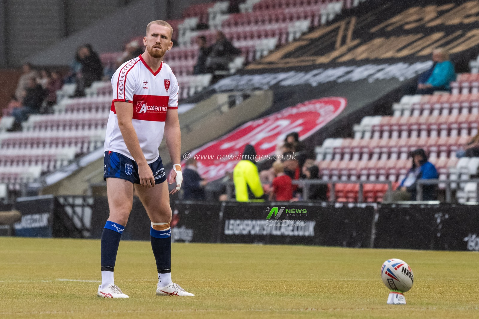Rowan Milnes #21 of Hull KR kicks at goal during pre match warm up ahead of the Betfred Super League Round 17 match Leigh Leopards vs Hull KR at Leigh Sports Village, Leigh, United Kingdom, 30th June 2023

(Photo by Craig Thomas/News Images)