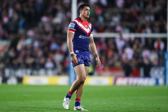 Isaiah Vagana of Wakefield Trinity during the Betfred Super League  Round 7 match St Helens vs Wakefield Trinity at Totally Wicked Stadium, St Helens, United Kingdom, 11th April 2025

(Photo by Gareth Evans/News Images)