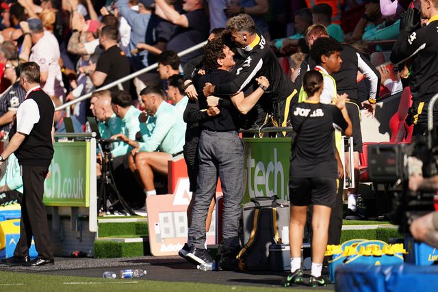 Keith Andrews manager of Brentford celebrates 1-0 lead during the Premier League match Brentford vs Sunderland at GTECH Community Stadium, London, United Kingdom on 05 September 2026

(Photo by Harvey Murphy/News Images)