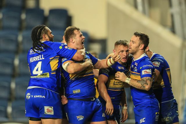 Betfred Super League round 8 Leeds Rhinos vs Castleford Tigers
