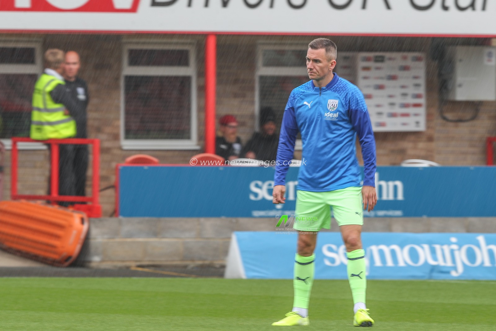 Jed Wallace #7 of West Bromwich Albion during the pre-game warm up ahead of the Pre-season friendly match Cheltenham Town vs West Bromwich Albion at The Completely-Suzuki Stadium, Cheltenham, United Kingdom, 18th July 2023

(Photo by Gareth Evans/News Images)