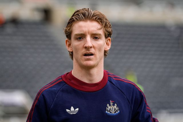 Anthony Gordon of Newcastle United arrives at the stadium prior to kick off during the Premier League match Newcastle Untied vs Everton at St. James's Park, Newcastle, United Kingdom on 28 February 2026

(Photo by Maynard Manyowa/News Images)