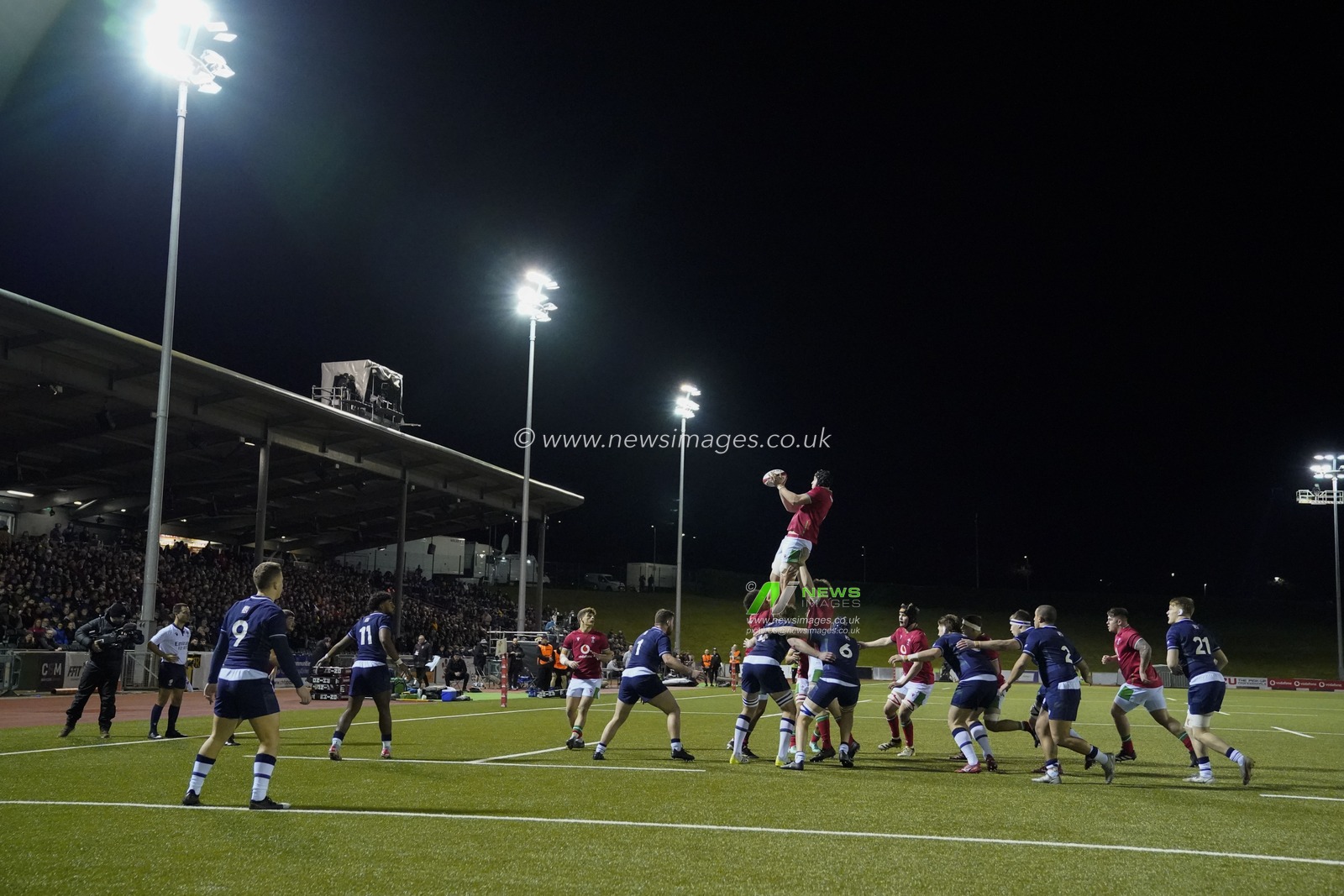 Jonny Green of Wales U20's collects a throw in during the 2024 Guinness U20 Six Nations match Wales U20s vs Scotland U20s at Stadiwm CSM, Colwyn Bay, United Kingdom, 2nd February 2024

(Photo by Steve Flynn/News Images)