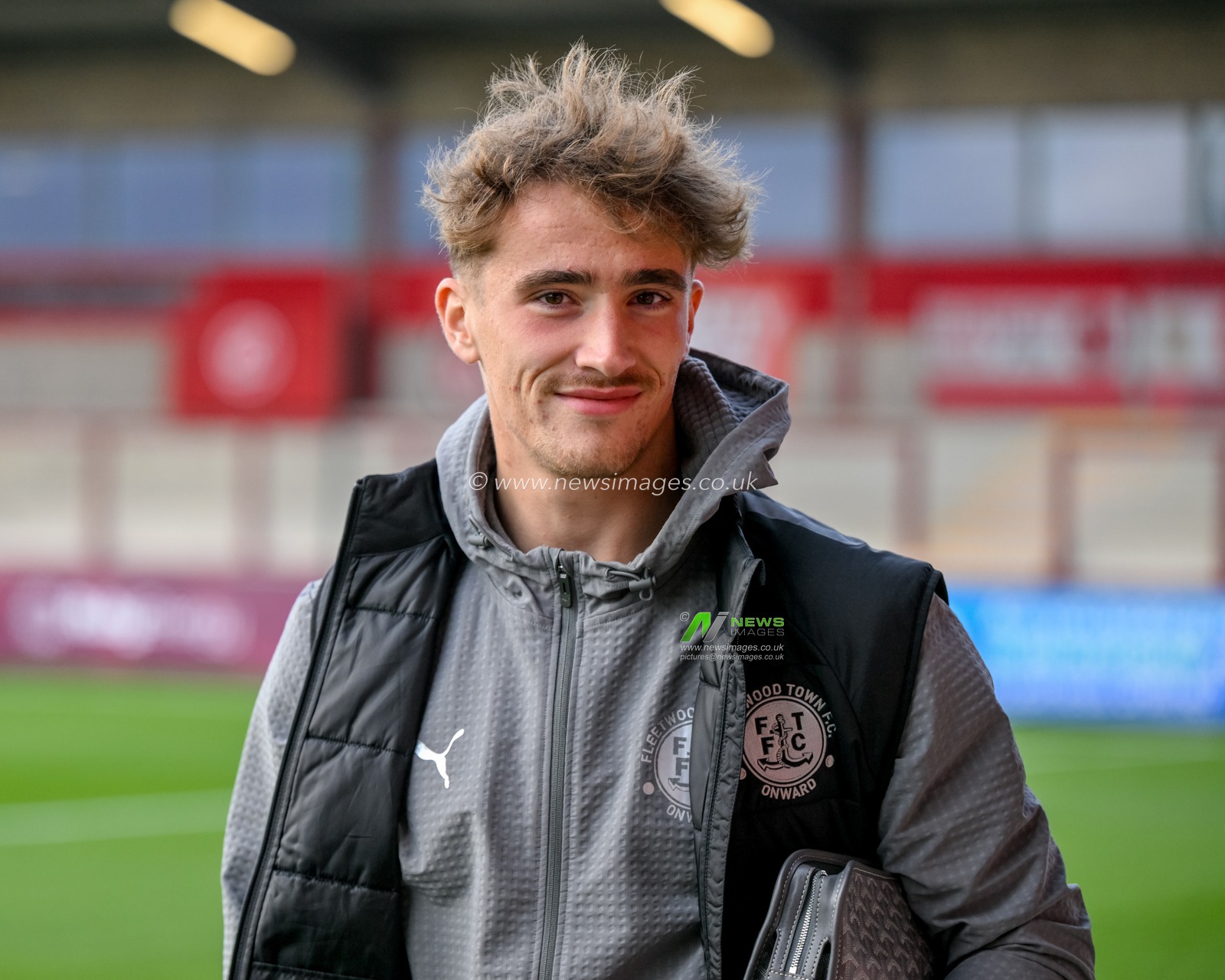 Lewis McCann of Fleetwood Town Ched Evans of Fleetwood Town walking in prior to the Emirates FA Cup 1st Round match Fleetwood Town vs Barnet at Highbury Stadium, Fleetwood, United Kingdom, 1st November 2025

(Photo by Adam Gee/News Images)

*** GER AUT SUI OUT ***