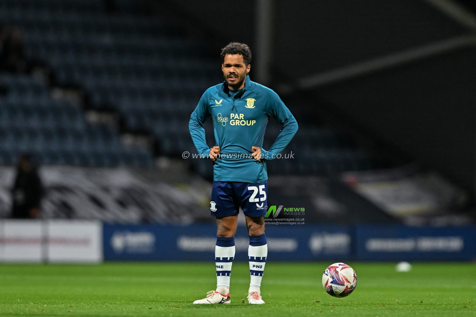 Duane Holmes of Preston North End  warms up ahead of the Sky Bet Championship match Preston North End vs Watford at Deepdale, Preston, United Kingdom, 2nd October 2024

(Photo by Cody Froggatt/News Images)