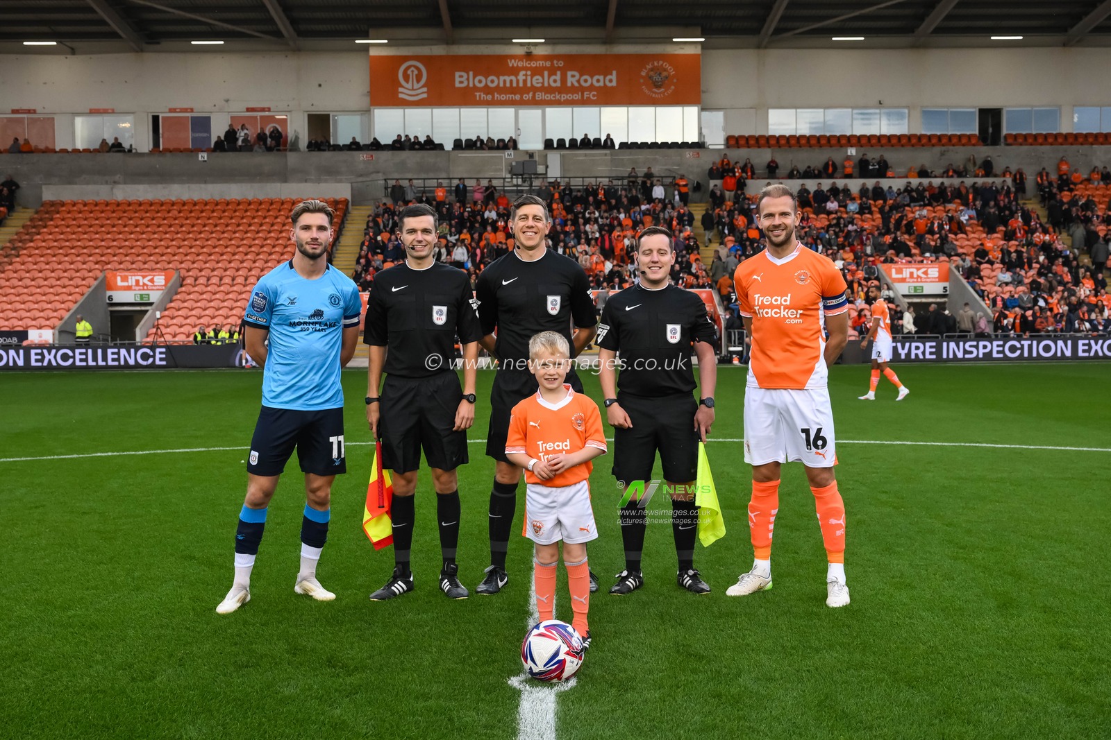Referee Martin Woods with team captains and match mascot ahead of the Bristol Street Motors Trophy match Blackpool vs Crewe Alexandra at Bloomfield Road, Blackpool, United Kingdom, 3rd September 2024

(Photo by Craig Thomas/News Images)