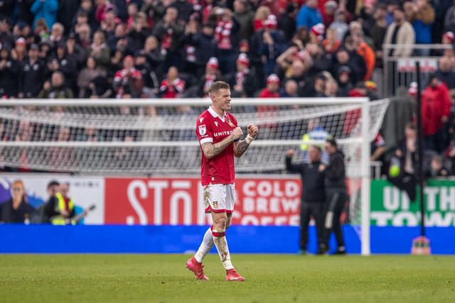 Wrexham's James McClean celebrates at full time during the Sky Bet League 1 match Wrexham vs Stockport County at SToK Cae Ras, Wrexham, United Kingdom, 22nd March 2025

(Photo by Nik Mesney/News Images)
