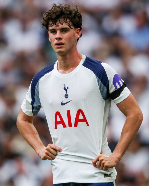 Archie Gray of Tottenham Hotspur looks on during the Premier League match Tottenham Hotspur vs Burnley at Tottenham Hotspur Stadium, London, United Kingdom, 16th August 2025

(Photo by Izzy Poles/News Images)