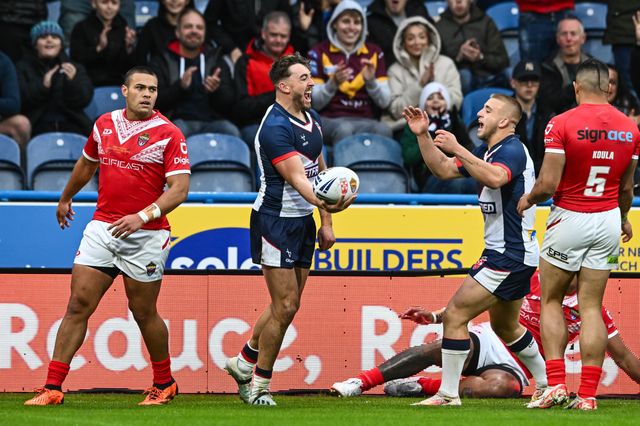 Matty Ashton of England celebrates his try during the Rugby League International match England vs Tonga at John Smith's Stadium, Huddersfield, United Kingdom, 28th October 2023

(Photo by Craig Thomas/News Images)