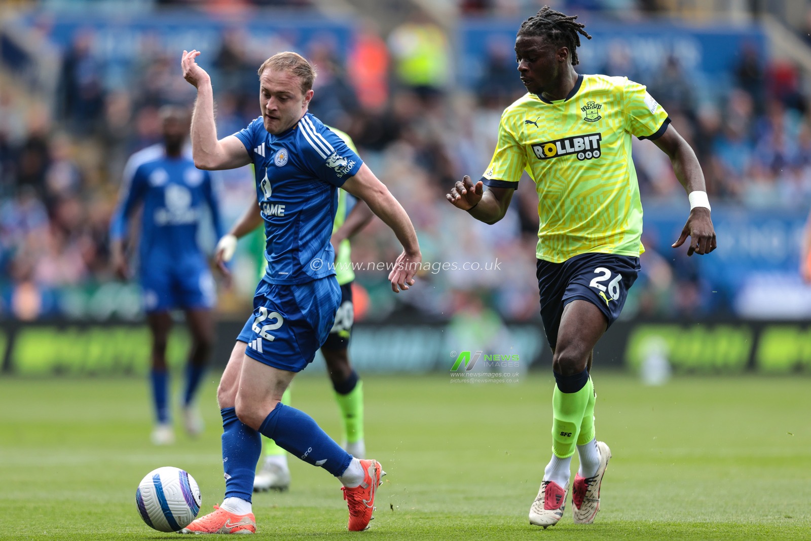 Oliver Skipp of Leicester City passes the ball during the Premier League match Leicester City vs Southampton at King Power Stadium, Leicester, United Kingdom, 3rd May 2025

(Photo by Richard Bierton/News Images)