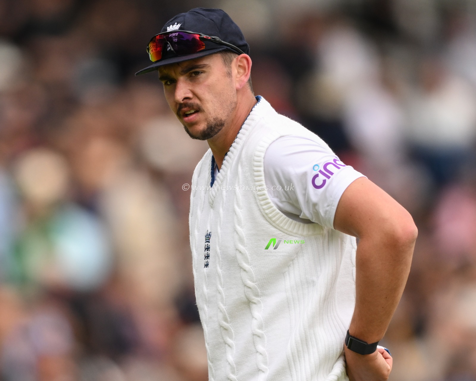 Josh Tongue of England making his England debut during the LV= Insurance day one Test match England vs Ireland at Lords, London, United Kingdom, 1st June 2023

(Photo by Craig Thomas/News Images)