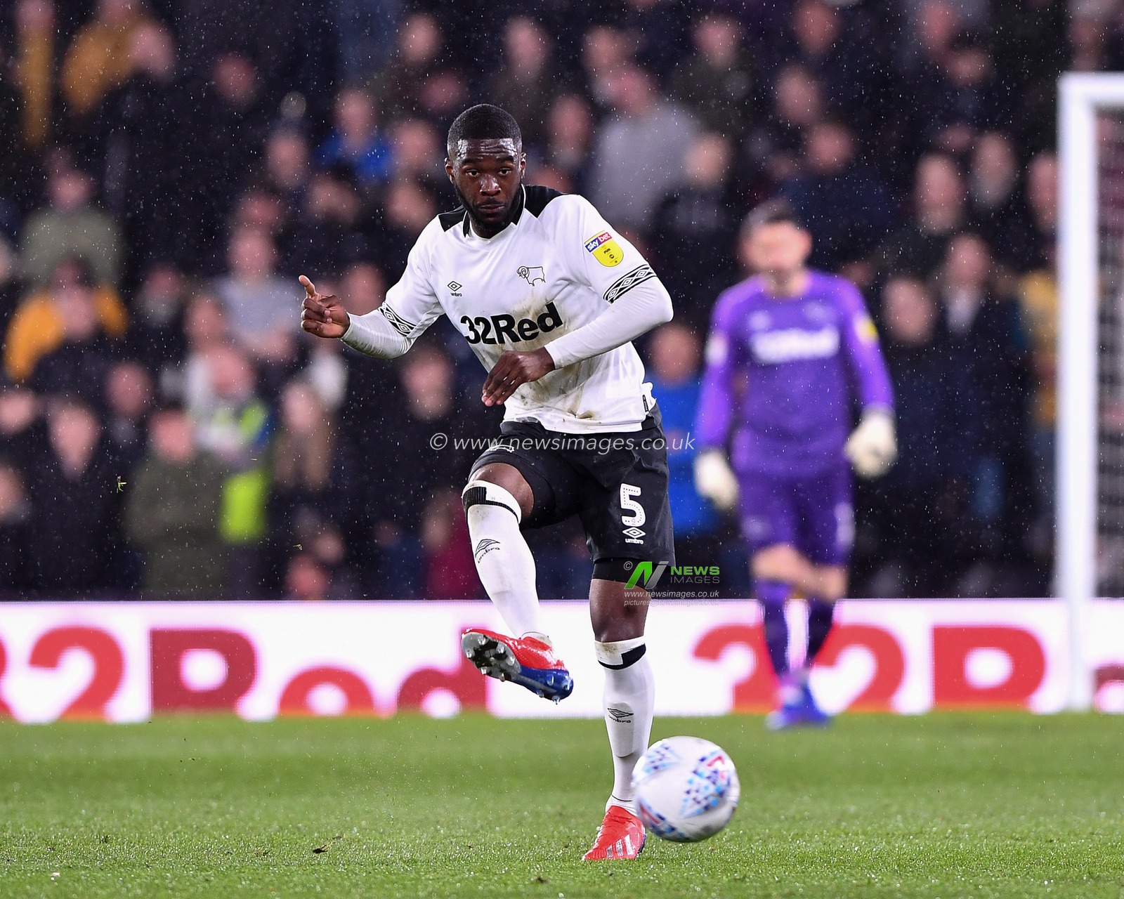 5th March 2019, Pride Park, Derby, England; Sky Bet Championship, Derby County vs Wigan Athletic ; Fikayo Tomori (5)

Credit: Jon Hobley/News Images 

English Football League images are subject to DataCo Licence