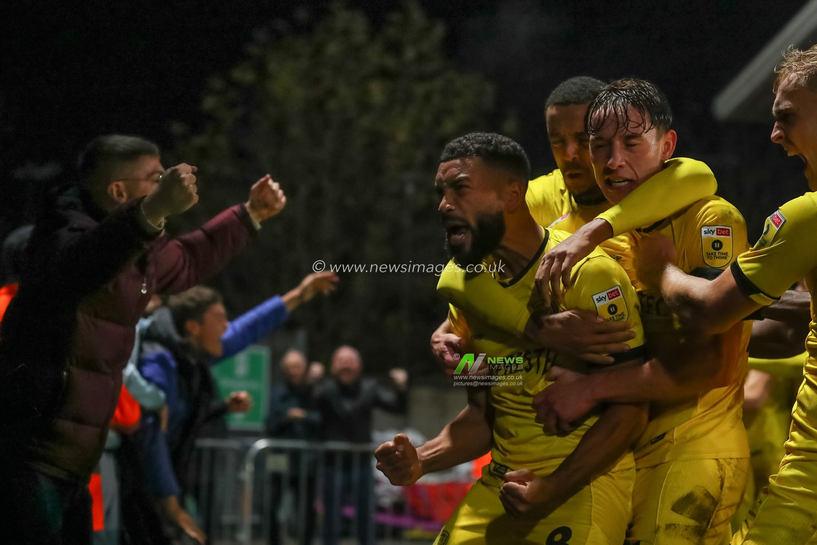 Adrian Mariappa #8 of Burton Albion celebrates his goal to make it 2-2 during the Sky Bet League 1 match Burton Albion vs Plymouth Argyle at Pirelli Stadium, Burton upon Trent, United Kingdom, 19th November 2022

(Photo by Gareth Evans/News Images)