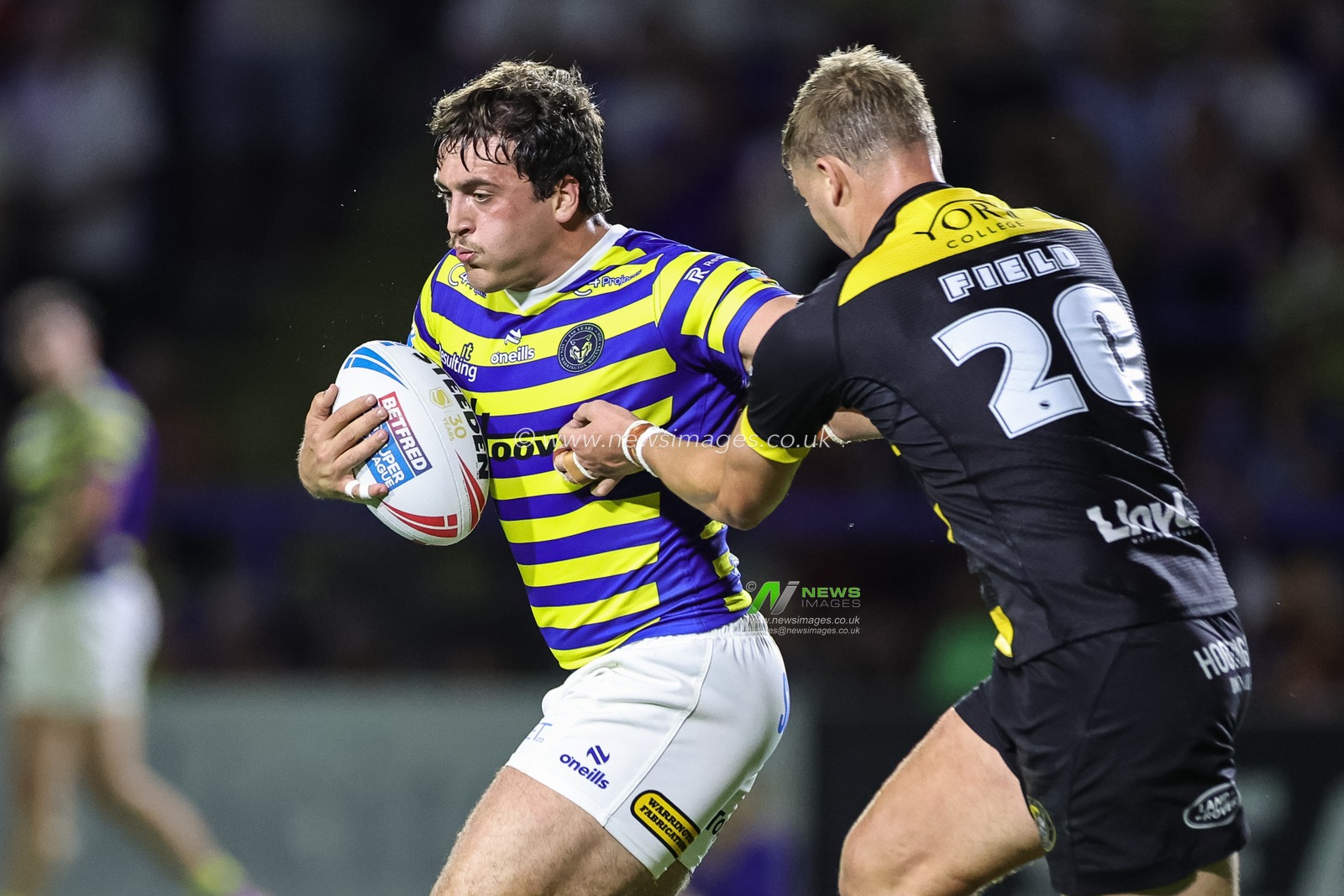 Max Wood of Warrington Wolves breaks with the ball during the Betfred Super League round 23 match Warrington Wolves vs York Knights at The Halliwell Jones Stadium, Warrington, United Kingdom on 13 August 2026

(Photo by Mark Cosgrove/News Images)