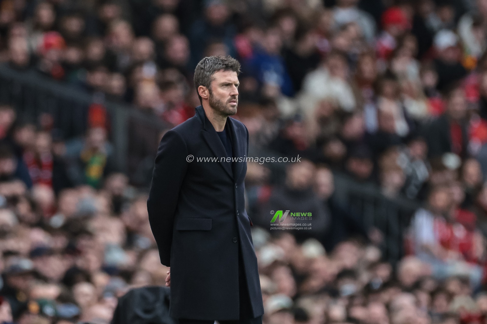 Michael Carrick interim head coach of Manchester United looks on during the Premier League match Manchester United vs Manchester City at Old Trafford, Manchester, United Kingdom, 17th January 2026

(Photo by Mark Cosgrove/News Images)