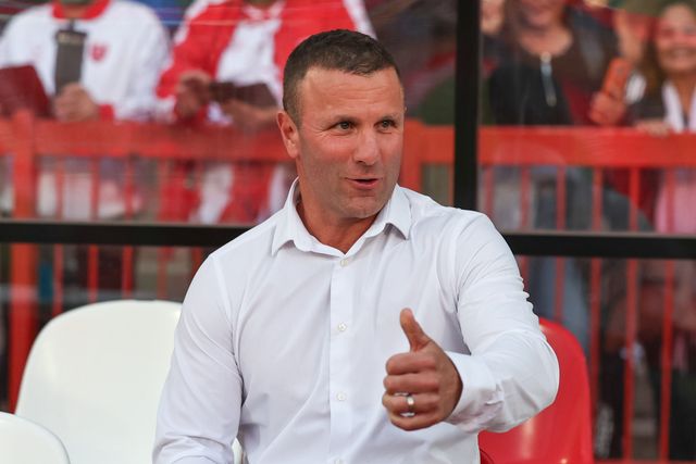 Willie Peters Head Coach of Hull KR sits on the bench in the pre-game warm up during the Betfred Super League Round 24 match Hull KR vs St Helens at Sewell Group Craven Park, Kingston upon Hull, United Kingdom, 29th August 2025

(Photo by Mark Cosgrove/News Images)