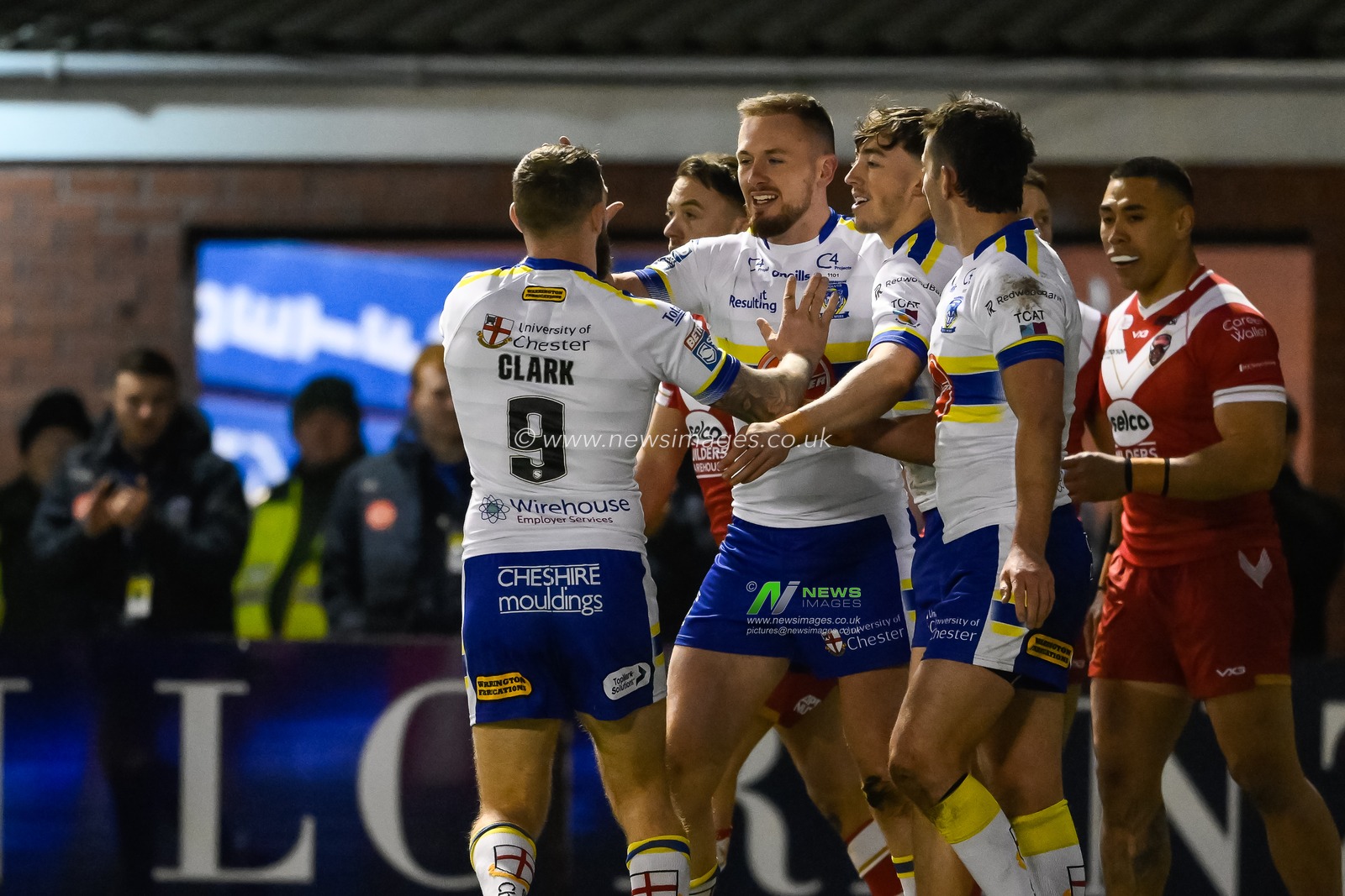 Ben Currie #11 of Warrington Wolves celebrates his try during the Betfred Super League Round 3 match Warrington Wolves vs Salford Red Devils at Halliwell Jones Stadium, Warrington, United Kingdom, 2nd March 2023

(Photo by Craig Thomas/News Images)