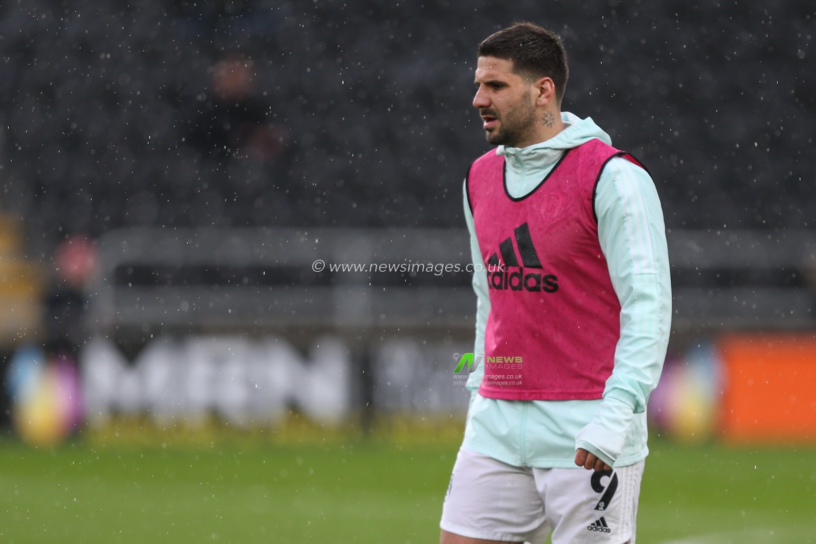 Aleksandar Mitrovic #9 of Fulham during the pre-game warmup