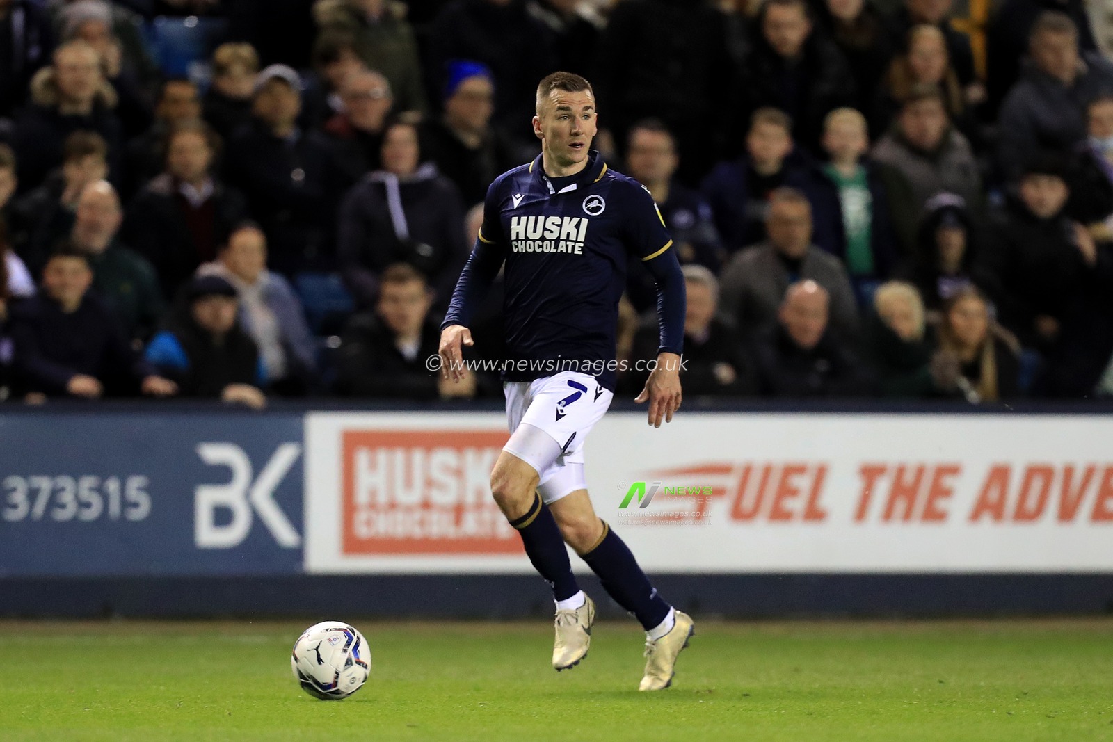 Jed Wallace #7 of Millwall attacking the flanks.