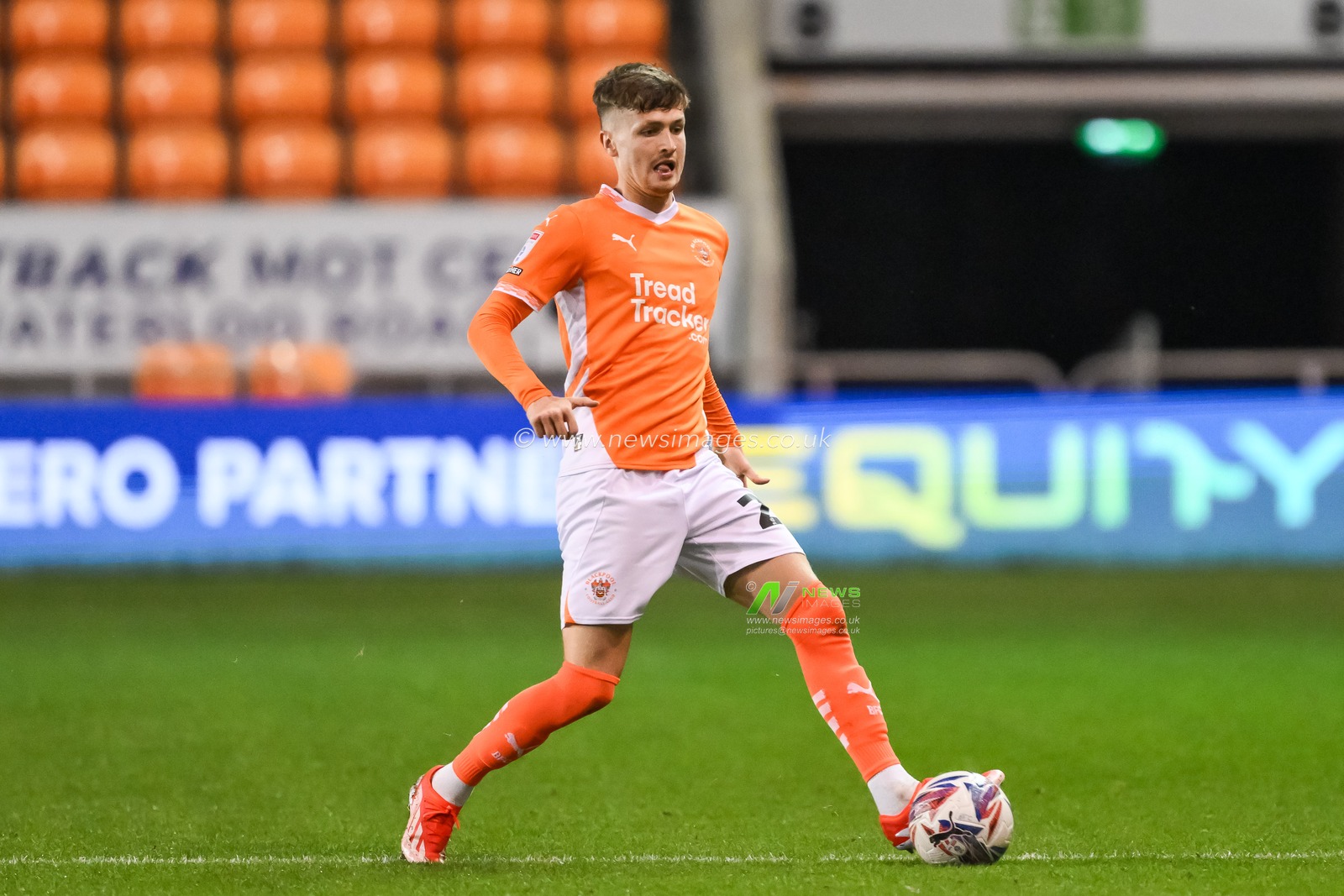Zac Ashworth of Blackpool in action during the Bristol Street Motors Trophy match Blackpool vs Crewe Alexandra at Bloomfield Road, Blackpool, United Kingdom, 3rd September 2024

(Photo by Craig Thomas/News Images)