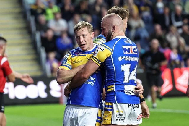 Lachie Miller of Leeds Rhinos celebrates his try during the Betfred Super League round 23 match Leeds Rhinos vs Hull KR at Headingley Stadium, Leeds, United Kingdom, 21st August 2025

(Photo by Mark Cosgrove/News Images)